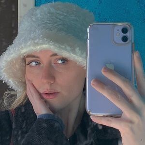 Meet your Posher, Kelsie